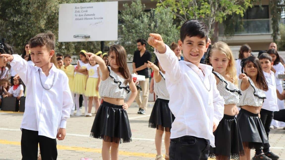 23 Nisan Ulusal Egemenlik ve Çocuk Bayramı'mımızı Okulumuzda Coşkuyla Kutladık!